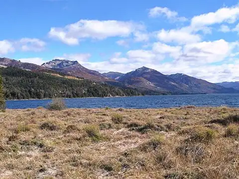 Costanera Lago Meliquina