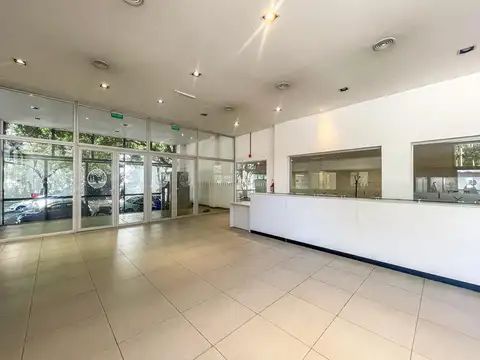 Alquiler Edificio Comercial Parque Patricios