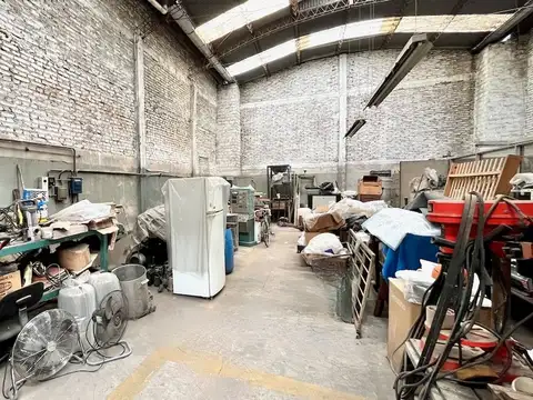 Galpón Doble Altura Entrada Camión 524m y Vivienda