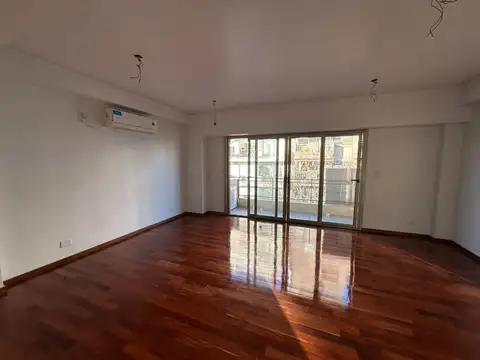 Departamento en Alquiler en Villa Devoto, USD 2.400