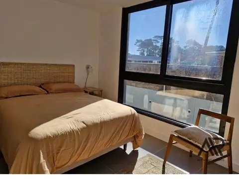 Departamento en Alquiler Temporal con 1 cocheras