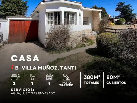 Venta de Propiedad De 2 Dormitorios Y Cochera A 300M De Ruta 28 En Tanti