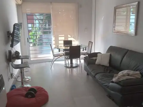 José Marmol 1500, Piso 1