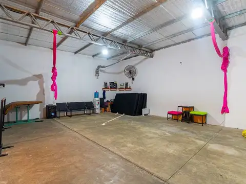 Galpon en Venta en Ricardone, USD 120.000