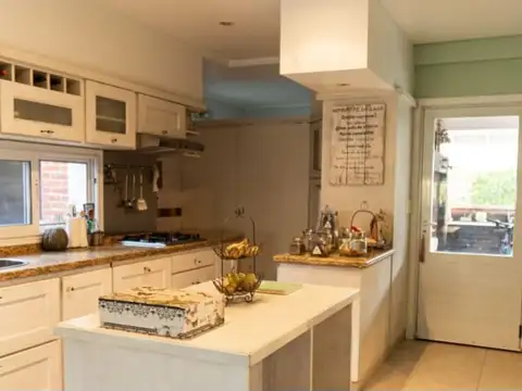 Casa 3 ambientes con 3 baños