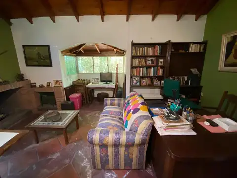 Casa / Chalet en Venta en Yei Porá. con Casa de huéspedes.