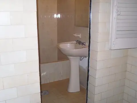 Depto Tipo Casa 3 ambientes con 1 baño