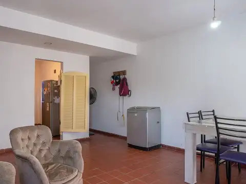 Avenida Ovidio Lagos 1600