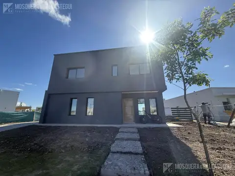 Casa en Venta en San Pablo, USD 220.000