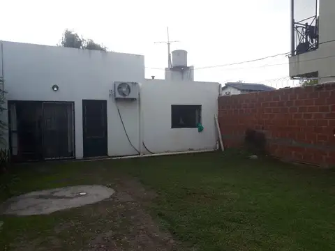 Casa en venta de 2 dormitorios en Belén de Escobar