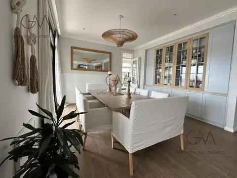 Casa en Venta de 5 dormitorios