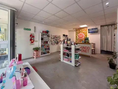 VENTA/ PERMUTA - Locales comerciales en zona centro- Armstrong