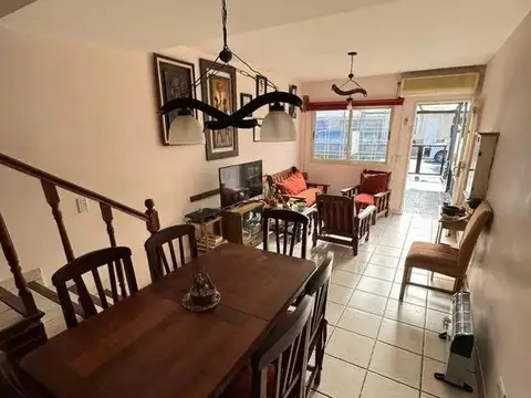 Depto Tipo Casa en Venta de 2 dormitorios