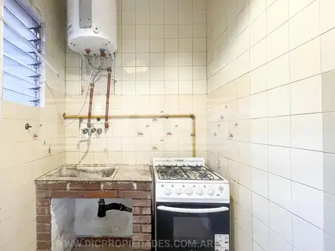 Depto Tipo Casa 2 ambientes con 1 baño