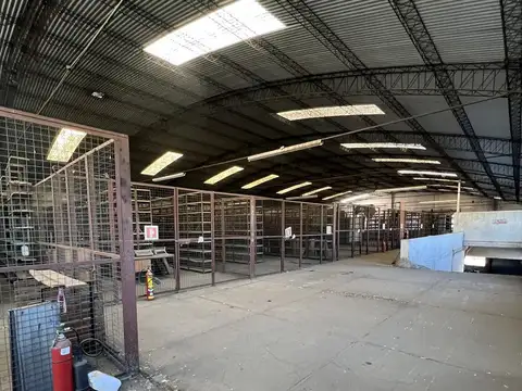 Av. Juan Manuel de Rosas al 9000