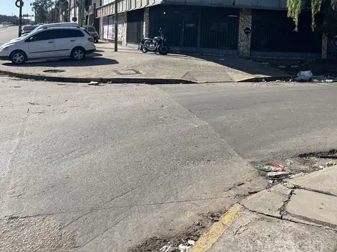 Av. Juan Manuel de Rosas al 9000