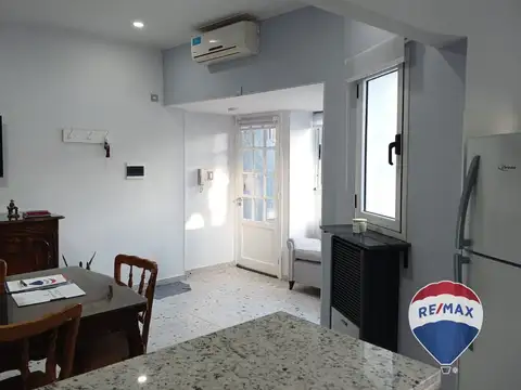 Calle 9 entre 528 y 529 300