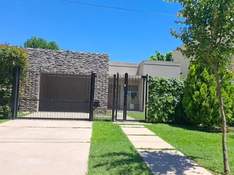 Divina propiedad en una zona donde reina el relax, en Baradero - Maipu 1655