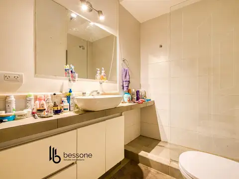 Depto Tipo Casa en Venta 40 años