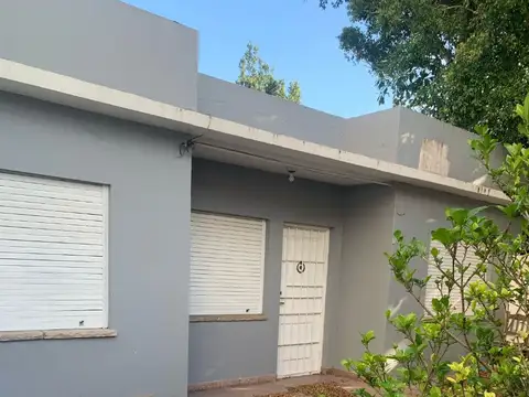 Depto Tipo Casa en Venta en Lomas De Zamora, USD 80.000