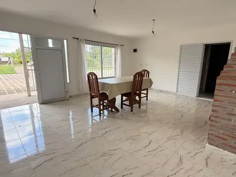 Casa en Venta en Arroyo Leyes, USD 75.000