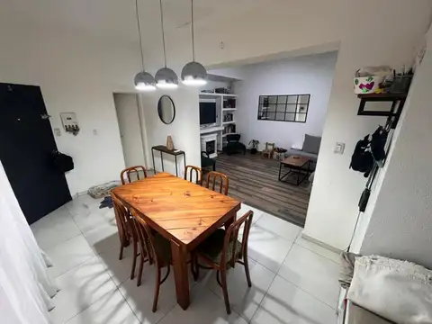 Ph viviendas + locales  -Venta-  Villa Ballester