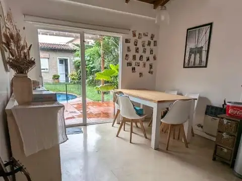 Casa 3 ambientes con 2 baños