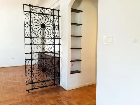 Depto Tipo Casa en Alquiler de 4 dormitorios