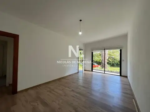 En venta casa de 2 dormitorios, con buena iluminacion en San Rafael.