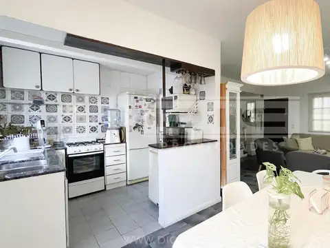 Depto Tipo Casa 3 ambientes con 1 baño