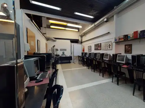 Avenida Estado de Israel al 4100