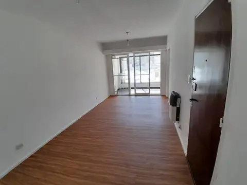 Departamento en Alquiler en Centro, $ 620.000