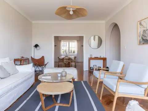 Barrientos 1500, Piso 8 y 9