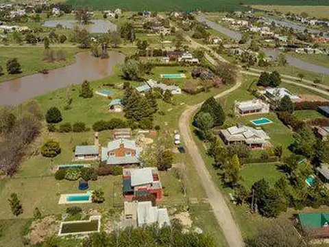 Solares 2 Manzana "J" Lote 100