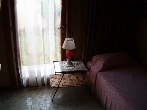 CHALET EN ZONA RESIDENCIAL