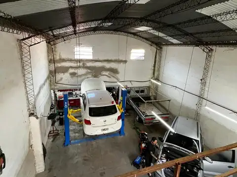 Galpon en Venta 21  mts Fondo