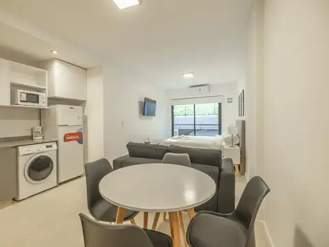 Miller 3085, Villa Urquiza - Monoambiente con balcón en 1er piso