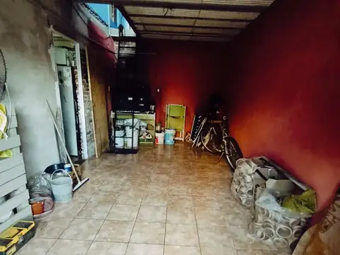 Depto Tipo Casa en Venta de 5 ambientes