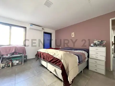 Casa 5 ambientes con 1 baño