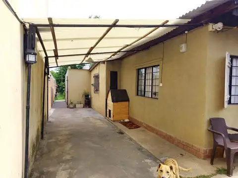 venta CASA DE 4 AMBIENTES LOTE PROPIO