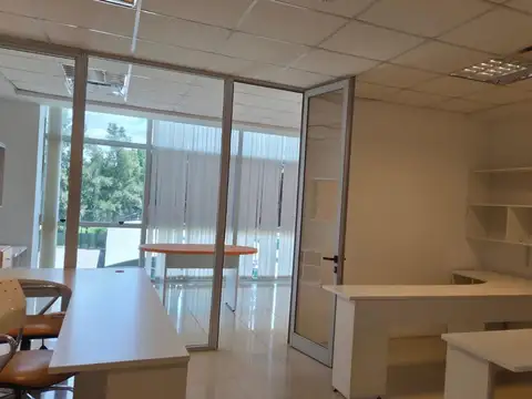 Oficina Amaneceres Office