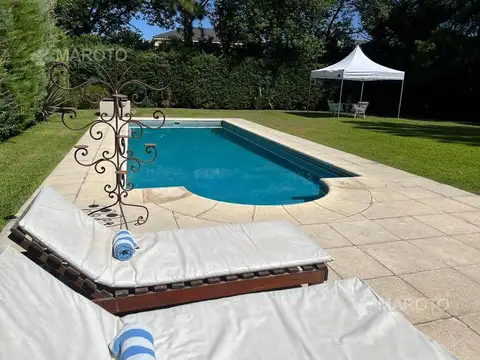 Casa en Venta de 4 dormitorios