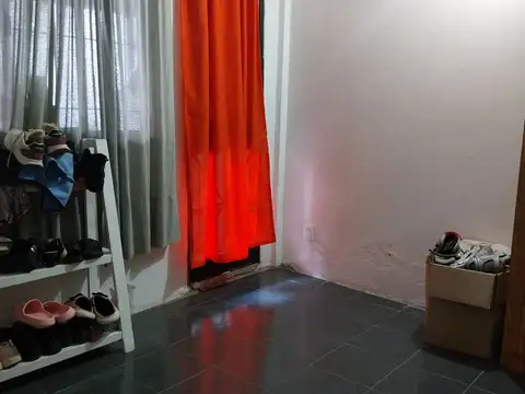 VENTA CASA 3 AMBIENTES GONZALEZ CATAN