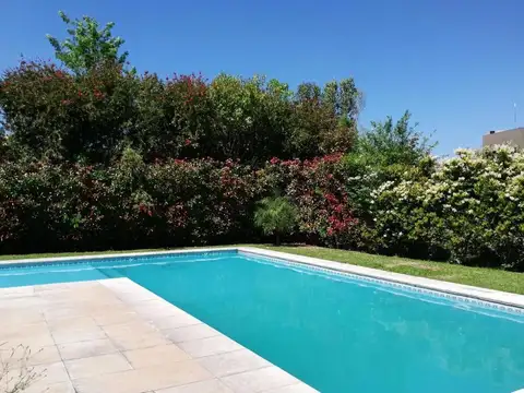 Casa en Venta al Noreste