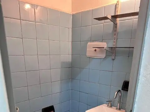 ALQUILER DE LOCAL COMERCIAL EN AVELLANEDA