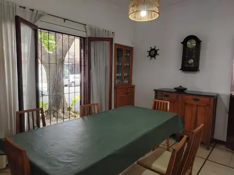 Alquiler Profesional Chalet 5 ambientes Centro