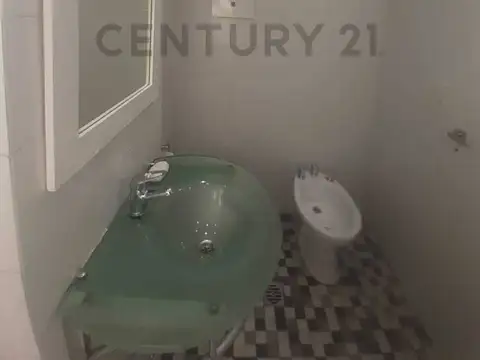 Ramos Mejia 8871200, Piso 0