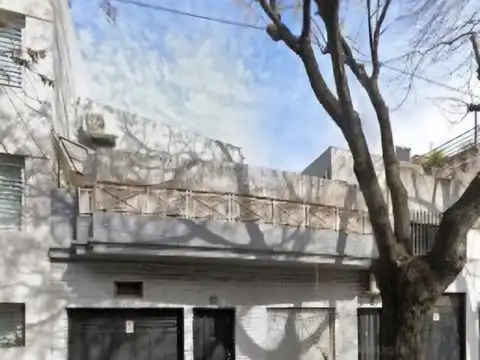 VENTA DE TERRENO EN  CHACARITA PLANOS APROBADOS