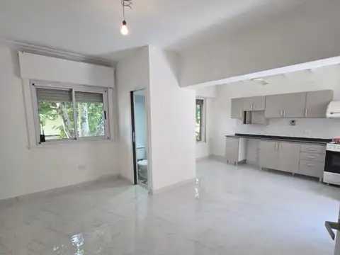 PH en alquiler de 4 ambientes en Martinez