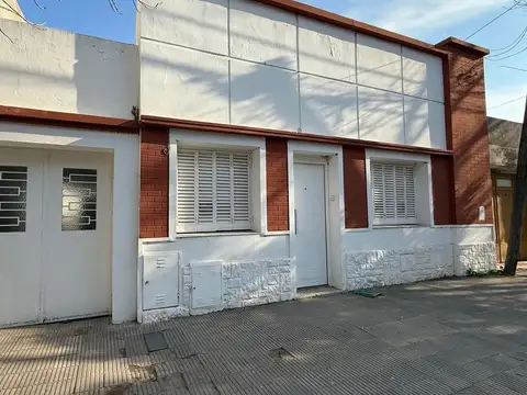 DOS CASAS EN BARRIO UNIVERSITARIO